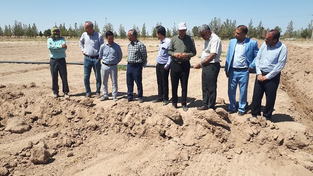 بازدید مدیر آب خاک سازمان از پروژهای شهرستان 